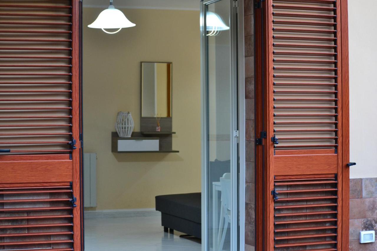 Casa Di Aida Apartment เมสซีนา ภายนอก รูปภาพ